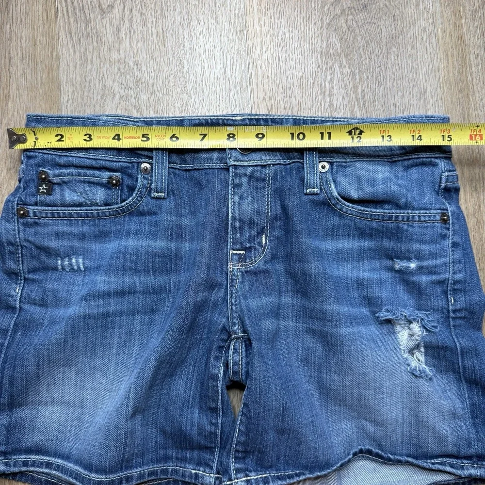 Big Star 1974 Women shorts Size 27‎ Remy Low Rise Fit denim